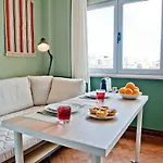 Mojito Breeze In Lisbon By Misha\'S Place 3C